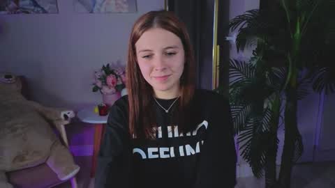 Snapshot of enchanted_bella chatting on October 11, 2025, 9:02 pm enchanted_bella online show from October 11, 2025, 9:02 pm