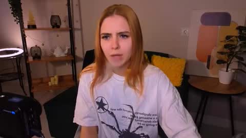 Snapshot of enchanted_bella chatting on March 8, 2026, 1:59 pm enchanted_bella online show from March 8, 2026, 1:59 pm