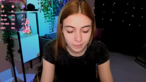 enchanted_bella online show from April 28, 2026, 1:38 pm