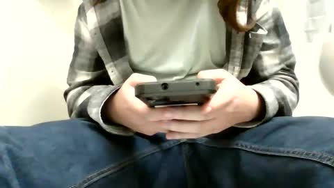 enchantedspoon19 online show from November 14, 2025, 10:25 am