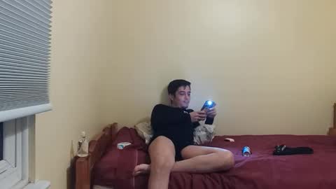 endlessfun21443 online show from December 1, 2025, 10:37 pm