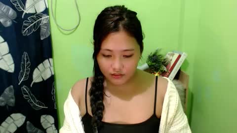 Eva online show from November 6, 2025, 7:15 pm