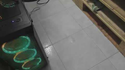 Snapshot of energio_19 chatting on February 19, 2026, 1:34 am Gio online show from February 19, 2026, 1:34 am