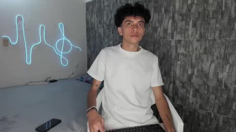 Salo online show from April 25, 2026, 12:19 pm