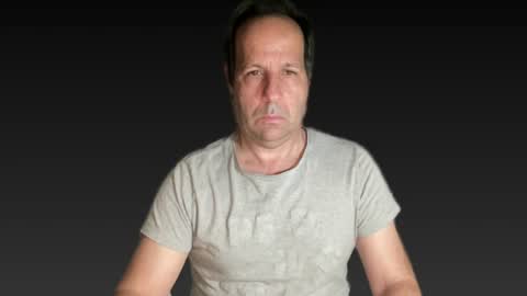 Snapshot of eng_spa chatting on July 4, 2026, 3:56 am ENG SPA online show from July 4, 2026, 3:56 am