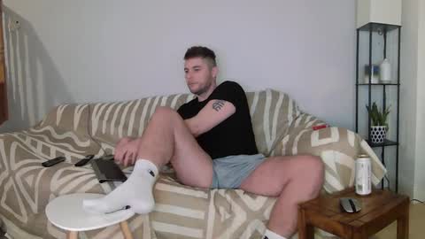 Englishladxxx online show from February 6, 2025, 7:51 pm