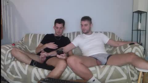 Englishladxxx online show from October 4, 2025, 10:19 pm