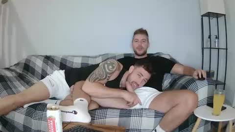Snapshot of englishladxxx chatting on August 7, 2026, 9:50 pm Englishladxxx online show from August 7, 2026, 9:50 pm