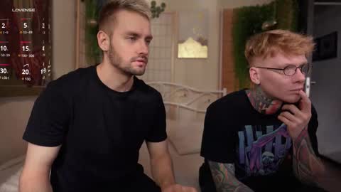 Johnny online show from September 16, 2025, 11:44 am