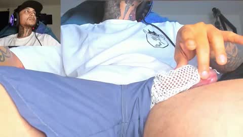 enjoymycock99 online show from October 22, 2025, 4:02 am