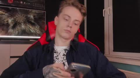 Enker online show from November 10, 2025, 5:12 pm