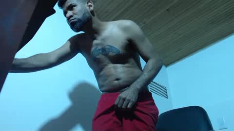 Snapshot of enriblack92 chatting on December 14, 2024, 10:50 pm enriblack92 online show from December 14, 2024, 10:50 pm