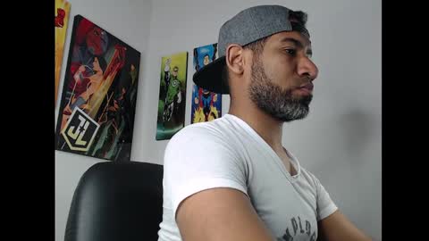 Snapshot of enriblack92 chatting on January 23, 2025, 11:04 am enriblack92 online show from January 23, 2025, 11:04 am