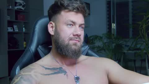 Erik online show from March 10, 2025, 9:29 pm