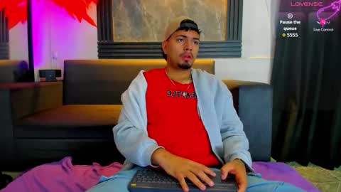 enrique online show from October 14, 2025, 12:06 pm