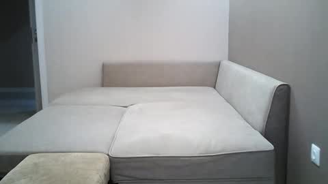 betty online show from April 17, 2026, 8:06 am