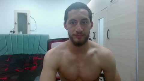enzo_savage online show from October 23, 2025, 7:34 pm
