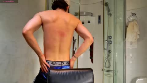 enzo_steel online show from September 28, 2025, 9:53 pm