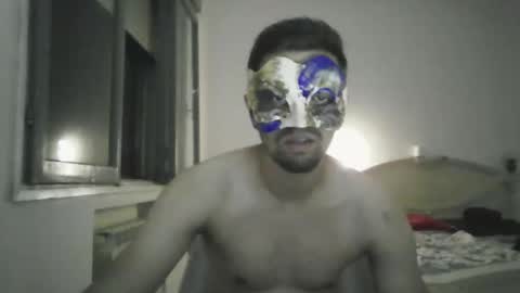 Snapshot of enzoerotico chatting on May 27, 2026, 11:35 pm enzoerotico online show from May 27, 2026, 11:35 pm