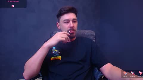 EnzoRace online show from November 30, 2025, 5:55 am