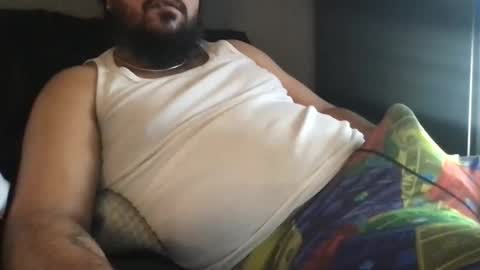 epicstrokesz online show from December 15, 2025, 5:28 pm