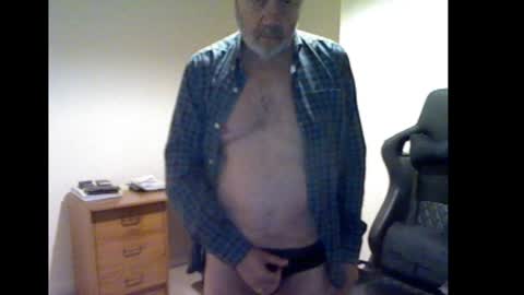 erasmus_d online show from December 18, 2024, 6:25 pm