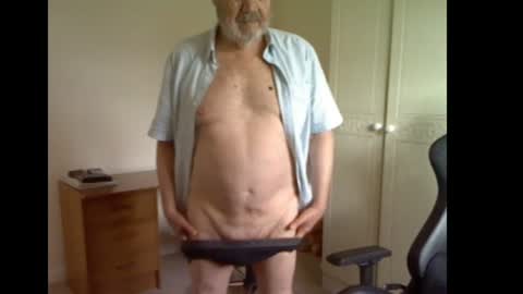 Snapshot of erasmus_d chatting on June 28, 2026, 4:46 pm erasmus_d online show from June 28, 2026, 4:46 pm