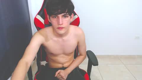 eren_tatakae online show from December 12, 2024, 10:20 pm