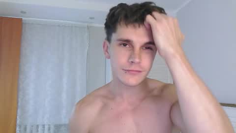 Eric Crush online show from September 24, 2025, 4:05 am