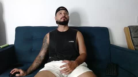 Snapshot of eric_evans1 chatting on November 6, 2025, 4:24 am Eric Evans online show from November 6, 2025, 4:24 am