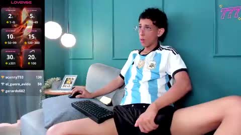 eric_nikolay online show from July 17, 2026, 8:03 pm