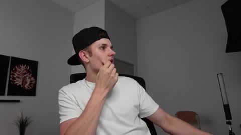    online show from September 17, 2025, 6:59 am