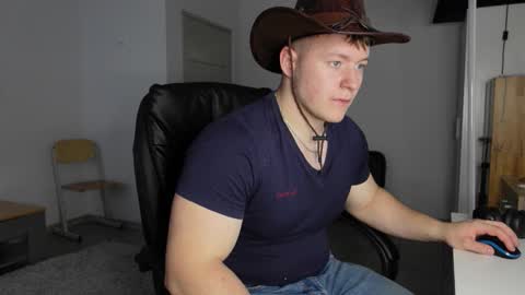    online show from October 18, 2025, 5:54 am