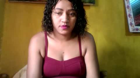 erica0586 online show from May 10, 2026, 7:02 am