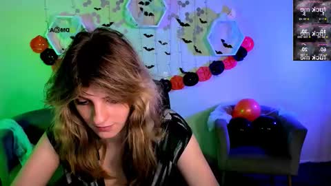 your dear Erica  online show from October 28, 2025, 9:57 am