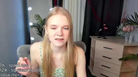 Erica online show from November 29, 2025, 8:28 am