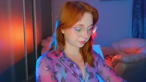 Erica 3 online show from July 26, 2026, 11:33 pm
