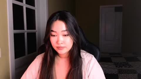 Erica Wayne online show from February 4, 2025, 11:49 am