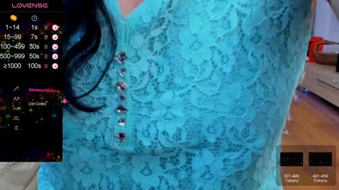 Erika online show from December 10, 2024, 5:07 am