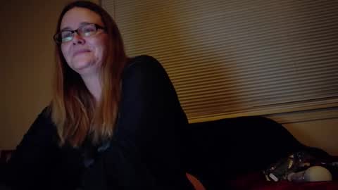 Erica Novak online show from January 8, 2026, 2:03 am