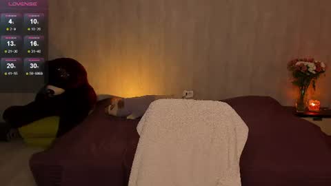 Snapshot of ericapowers chatting on July 11, 2026, 7:55 am EricaPowers online show from July 11, 2026, 7:55 am