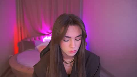 Erica online show from September 29, 2025, 6:07 am