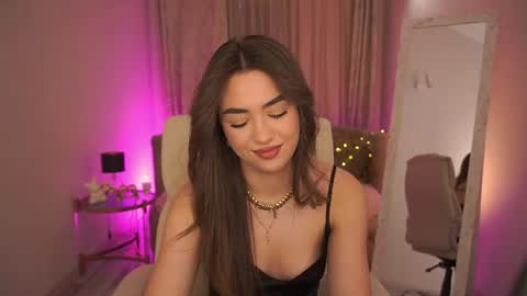 Snapshot of ericasin chatting on June 16, 2026, 6:27 am Erica online show from June 16, 2026, 6:27 am