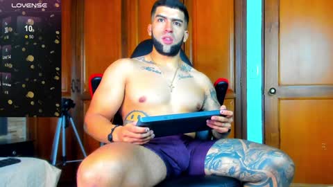 my   online show from December 20, 2024, 4:09 am