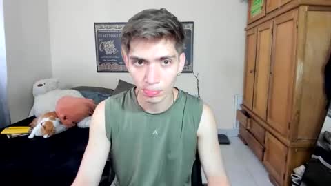 erick_de_rossee online show from May 20, 2026, 7:09 pm