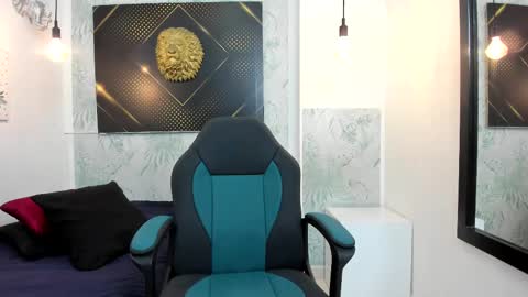   online show from February 20, 2025, 3:45 am