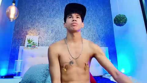   online show from February 24, 2025, 9:32 am