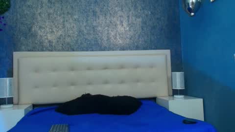   online show from September 13, 2025, 3:17 am