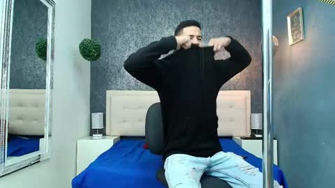   online show from April 21, 2026, 12:22 pm