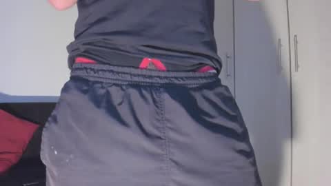 erickpritz_xh online show from April 9, 2026, 6:46 pm